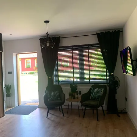 Agro Na Wapniarni Farm stay *